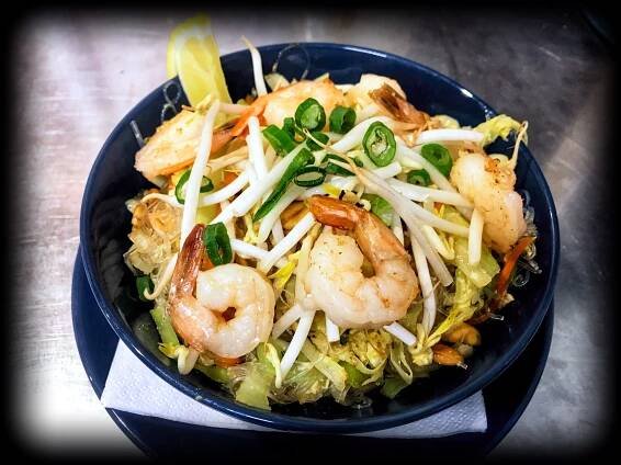 Pad thai garnela