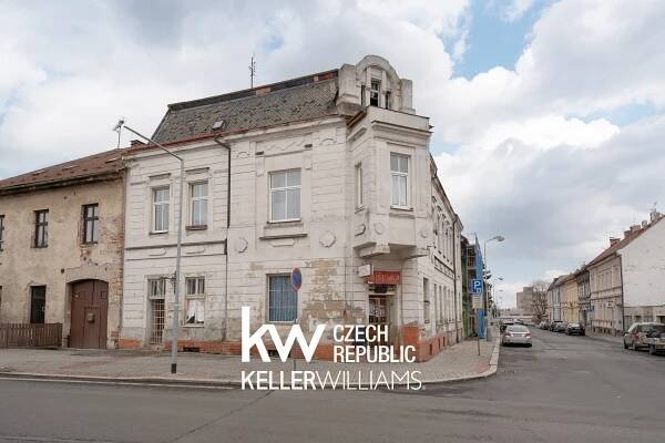 Prodej bytového domu v centru Chomutova