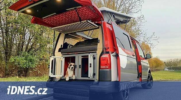 Psí dodávka nabídne komfort a bezpečí dvou i čtyřnohým cestovatelům