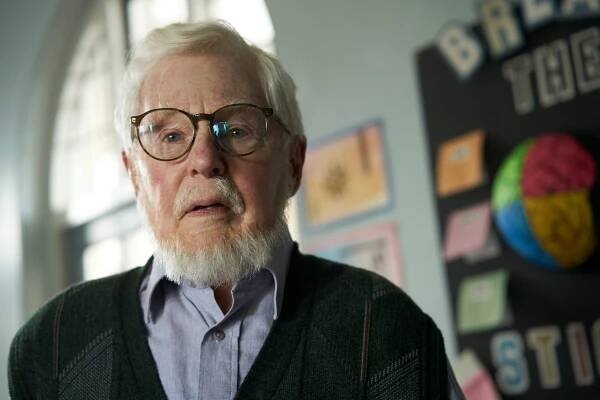 Ludwig: Šifra zločinu - Falešná stopa - Promo - Derek Jacobi