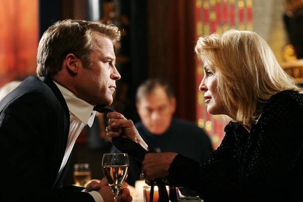 Kauzy z Bostonu - Příliš mnoho informací - Z filmu - Mark Valley, Joanna Cassidy