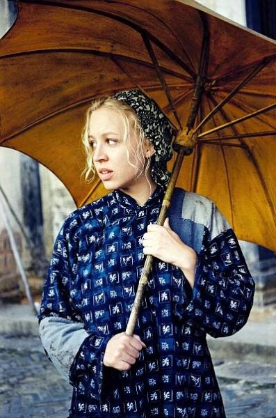 Am anderen Ende der Brücke - Z filmu - Nina Proll