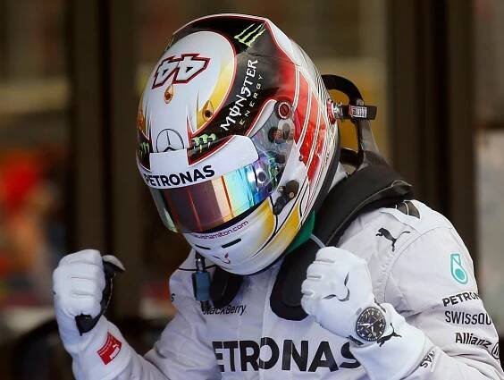 F1: Hamilton vyhrál kvalifikaci, Vettelovy trable nekončí