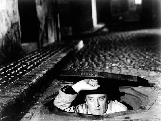 CARRY ON SPYING, Bernard Cribbins, 1968