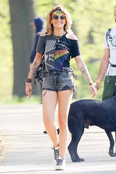 EXCLUSIVE: Paris Jackson was spotted all smiling while taking stroll around in Central Park in New York City