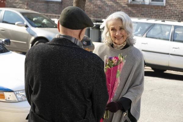 Mary Beth Peil - The Village - Couldn't Not Love You - Z filmu