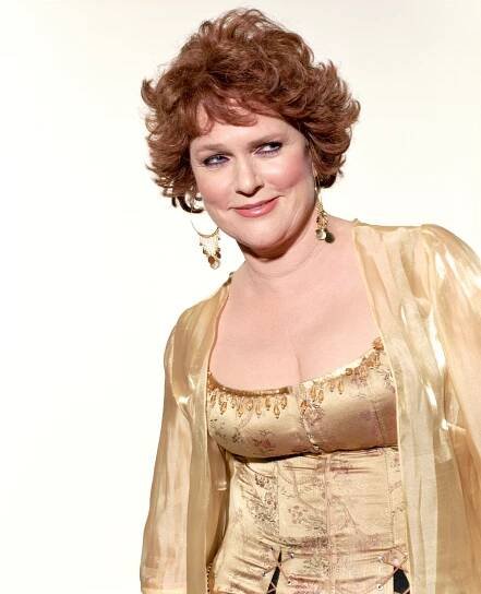 Debbie Novotny.jpg