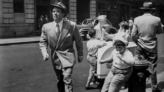 Walkers in the City: Jules Dassin and Bruce Goldstein in New York | Current | The Criterion Collection