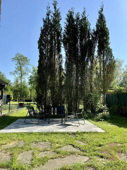 Prodej zahradní chatky se zahrádkou v Bludovicích