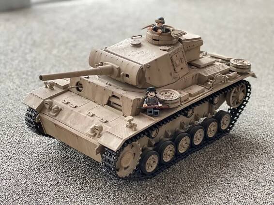 Mato Panzer III with Lego Figure
