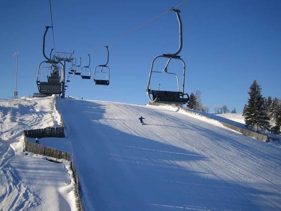 Ski areál Branná a dvousedačková lanovka -  - foto 32