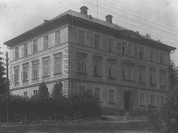 Budova A - 1951