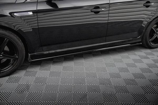 Prahové lišty Ford Mondeo ST-Line Mk4 Facelift černý lesklý plast