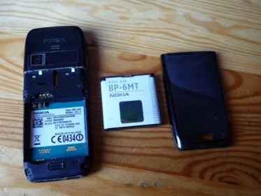 Nokia E51 Legendární - Mobily a chytrá elektronika