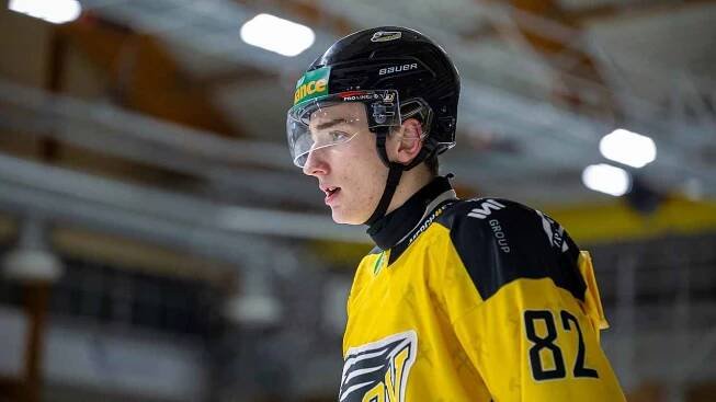 HC Baník Sokolov – VHK ROBE Vsetín 4:1 (0:0, 2:0, 2:1).
