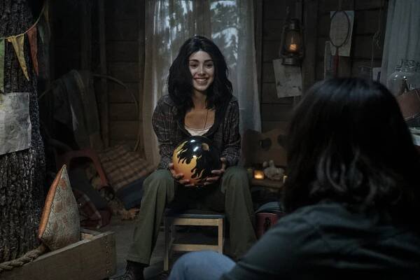 The Walking Dead: World Beyond - The Blaze of Gory - Z filmu - Alexa Mansour