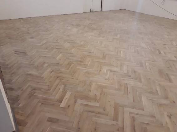 RENOVACE PARKET KULTURNÍ DŮM | 732 653 601