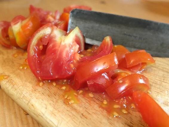 Domácí kečup z rajčat - recept na Zavařit.cz