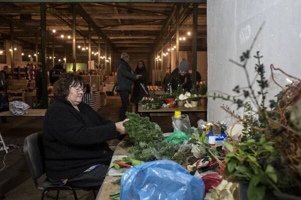 OBRAZEM: Design a móda oživuje Holešovice