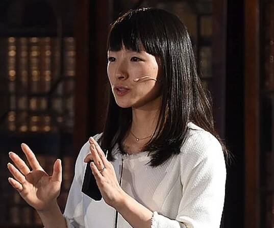 Marie Kondo Biography - Facts, Childhood, Family Life & Achievements