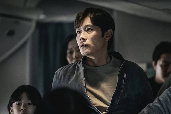Bisangseongeon - Z filmu - Byung-hun Lee
