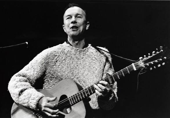 7 Reasons Pete Seeger Was a Badass