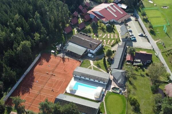 RÁJ - sportovní a rekreační resort Srbsko/Branžež foto 1