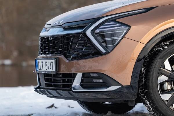 Hybridní Kia Sportage nabízí nízkou spotřebu, i když není pro každého