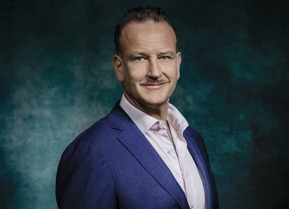 / Thomas Douglas – agentur dorandt