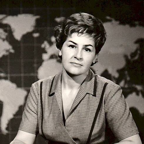 Kamila Moučková: *8.4.1928 – †24.11.2020, česká televizní a rozlasová hlasatelka