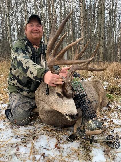 Alberta Mule Deer Hunts