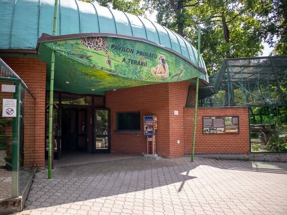 ZOO Hodonín – menší zoologická zahrada v krajině lužních lesů | PrimaVylety.cz