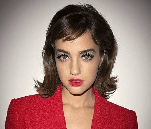 12 Curved Bob Styles That Prove It's Fall's Coolest Haircut