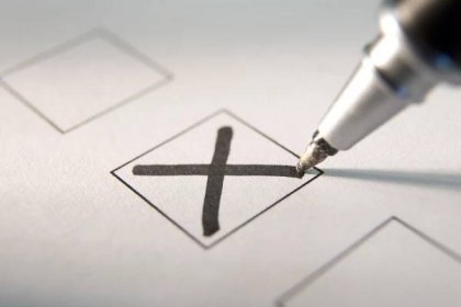 ÚS se zastal lidí z obcí, kterým zastupitelstva odmítla vypsat místní referenda