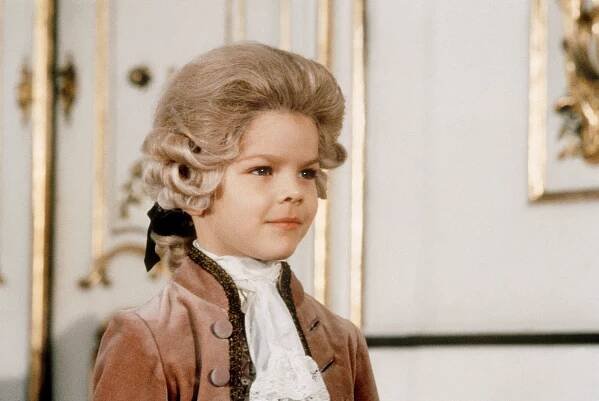 MR FILM - Wolfgang (A. Mozart)