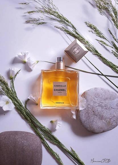 Gabrielle Essence Chanel pro ženy