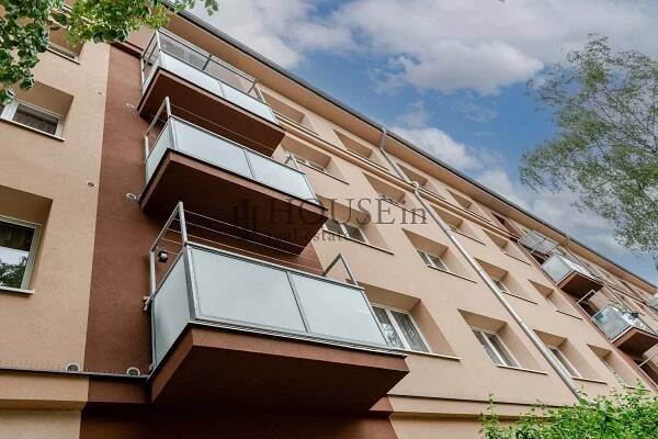 Prodej bytu 1+1, 42 m², balkon, sklep, Kladno - Kročehlavy