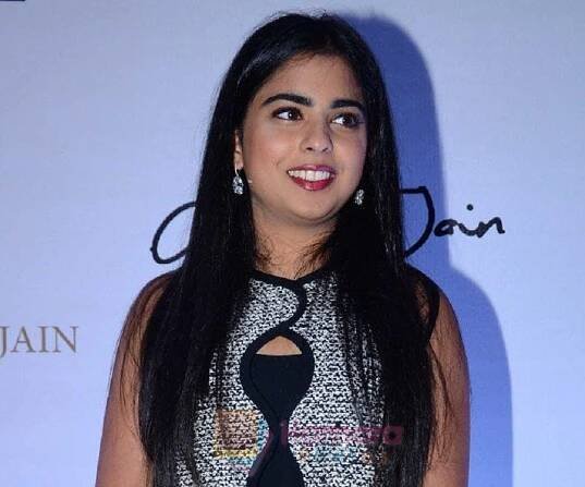 Isha Ambani – Bio, Facts, Family Life