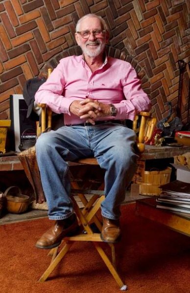 Norman Jewison, Director of ‘Fiddler on the Roof’ and ‘Moonstruck,’ Dies at 97