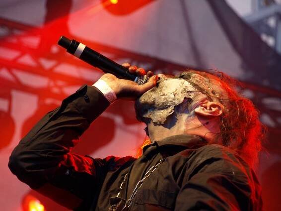 Heavy metal - Wikipedia, a enciclopedia libre