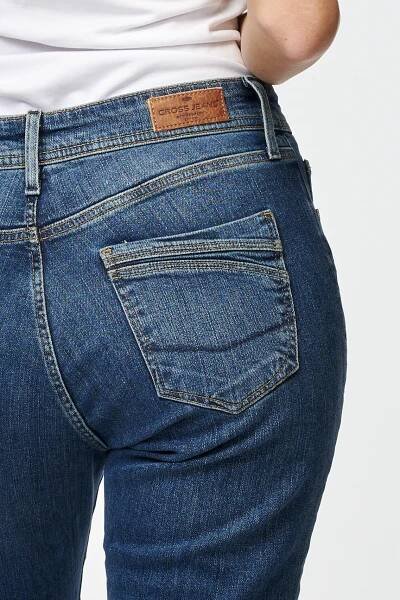 Dámské džíny CROSS JEANS Anya tmavě modré - seprané | EXE JEANS | Specialisté na džíny Mustang, Cross, Mavi a další