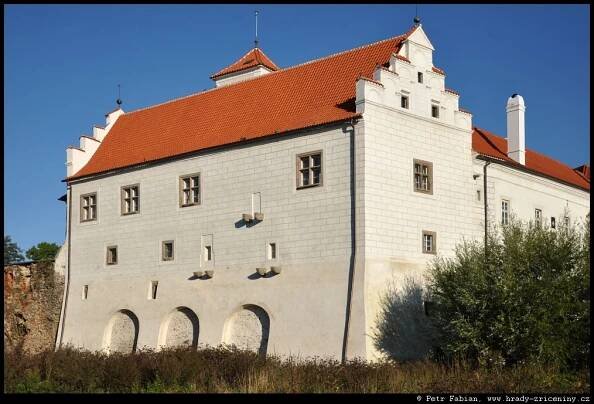 Hrady, tvrze, zámky a zříceniny – Fotografie z roku 2024 – 14.část / hrady-zriceniny.cz