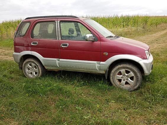 DAIHATSU TERIOS 1,3i,61KW,4x4,tažné
