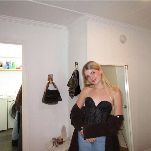 Dcera (17) Charlieho Sheena a Denise Richardsové zveřejnila drsné obvinění: Doma mě týrali!