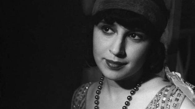 Stella Zázvorková, Cenerentola (Popelka), divadlo Větrník, 1945