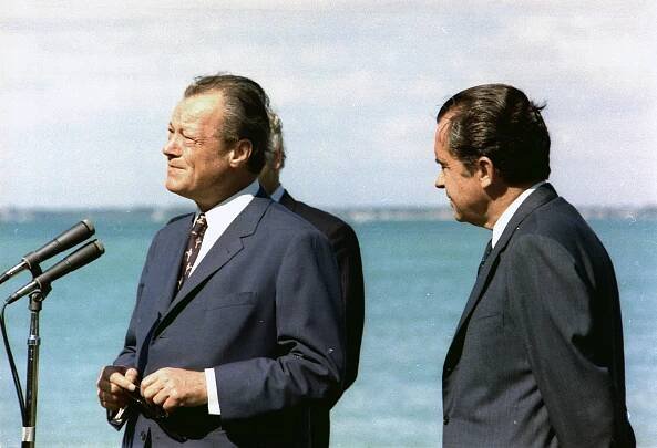 File:Willy-brandt-und-richard-nixon 1-588x398.jpg - Wikimedia Commons