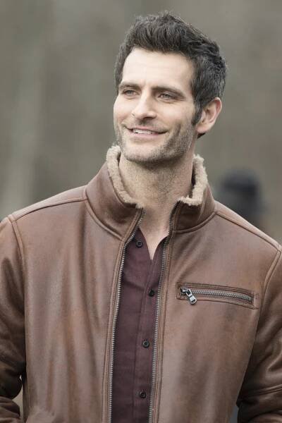 Alan Powell - Quantico - Bullet Train - Z filmu