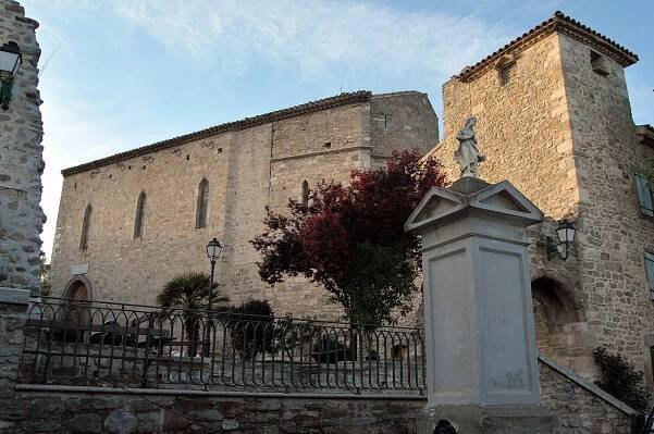 Súbor:Moux Medieval Church.JPG – Wikipédia
