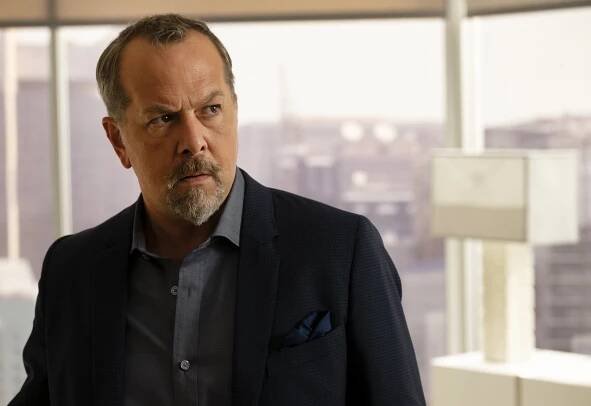 Miliardy - Chickentown - Z filmu - David Costabile