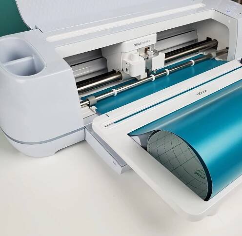 Cricut Explore 3 vs Cricut Maker 3: What's the Difference?